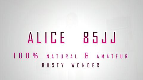 10572
