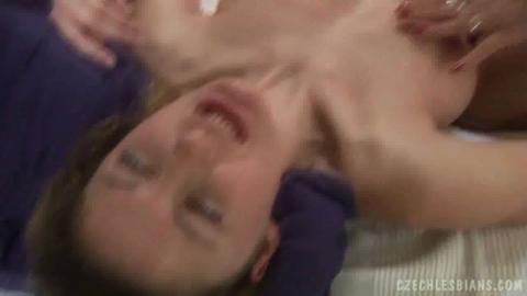10650